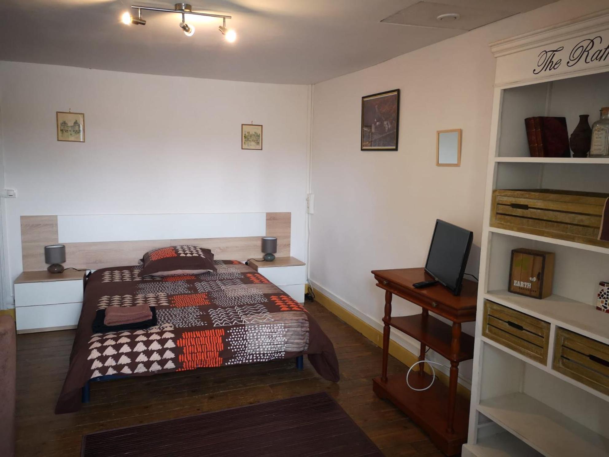 Chambres Avec Salle De Bains Et Cuisine En Centre Ville 克勒斯河畔阿让通 外观 照片