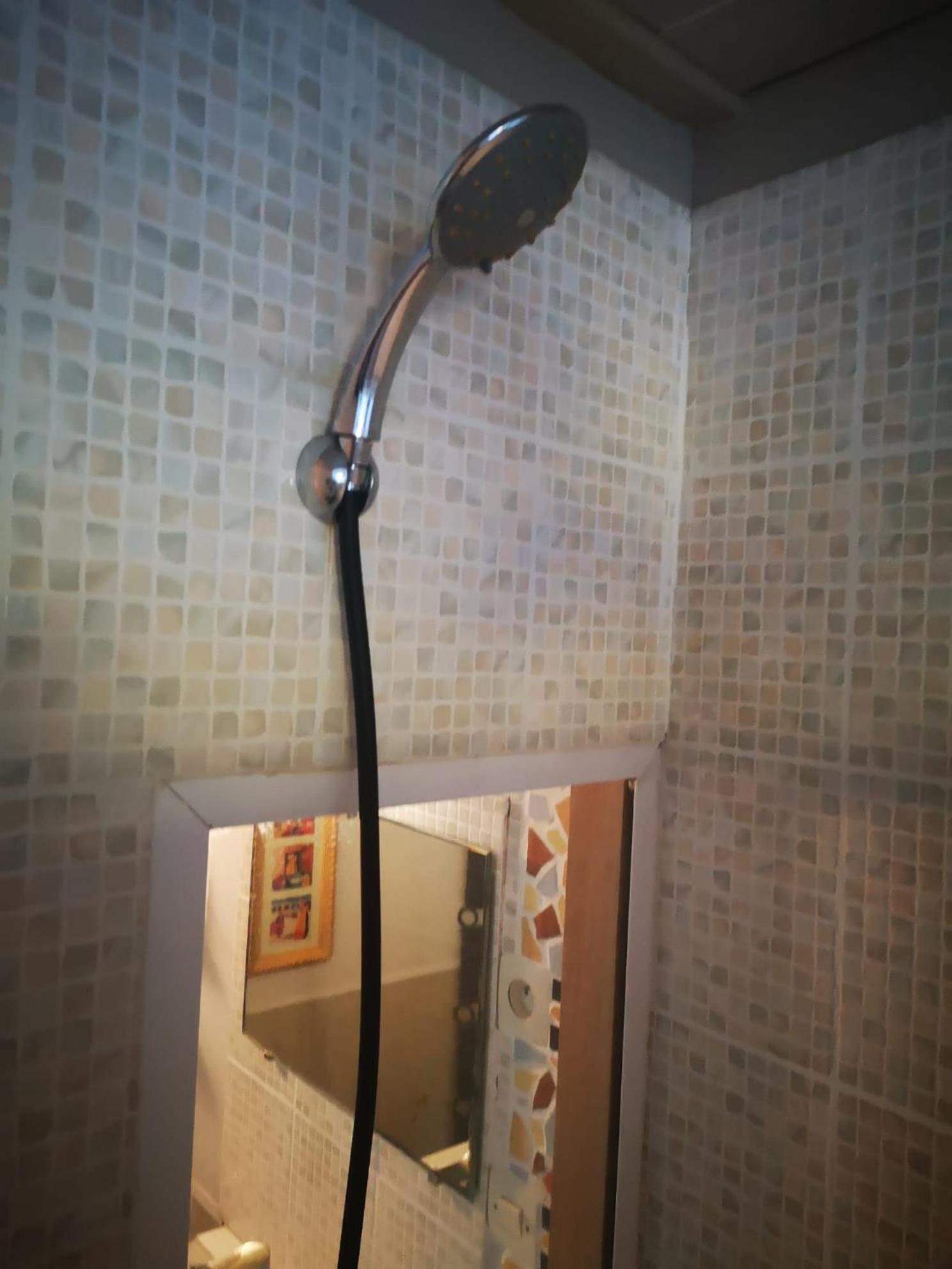 Chambres Avec Salle De Bains Et Cuisine En Centre Ville 克勒斯河畔阿让通 外观 照片